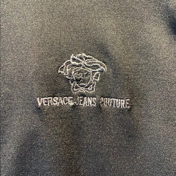 An Authentic Versace-Jeans short sleeve shirt - Picture 2 of 4